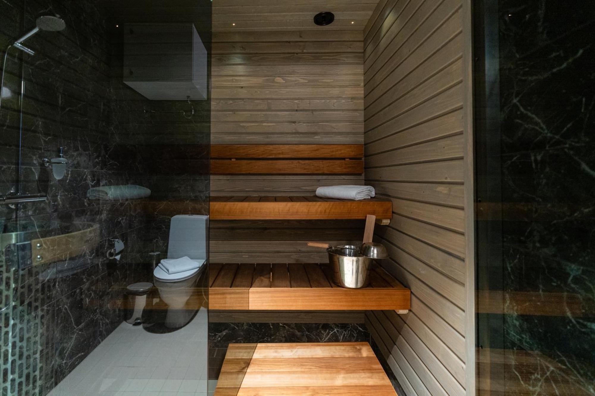 Postmaster Hotel Рованиеми Экстерьер фото